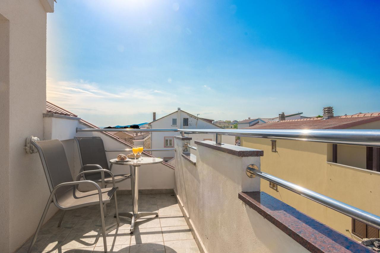 Apartments Miocic Razanac Exterior photo